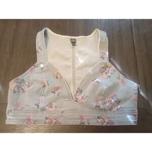 Wild Fable Women's Cropped Denim Vest Light Wash Floral Size L NWT